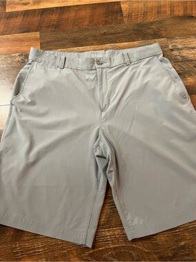 Nike Golf Men’s Light Gray Performance Shorts